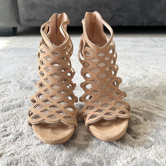 Nordstrom | Wishbone Collection Peep Toe Zipper Back Heels | 7 | Nude - Picture 1 of 12